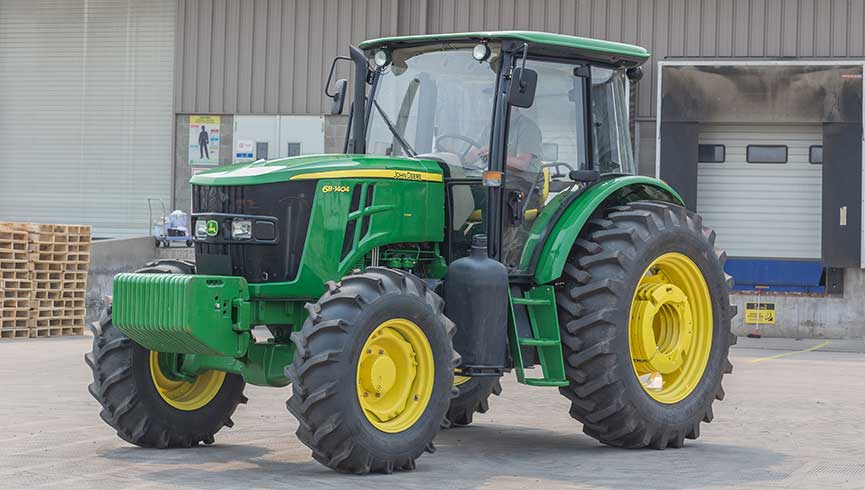 /static/active/2016315/style/johndeere-9.jpg